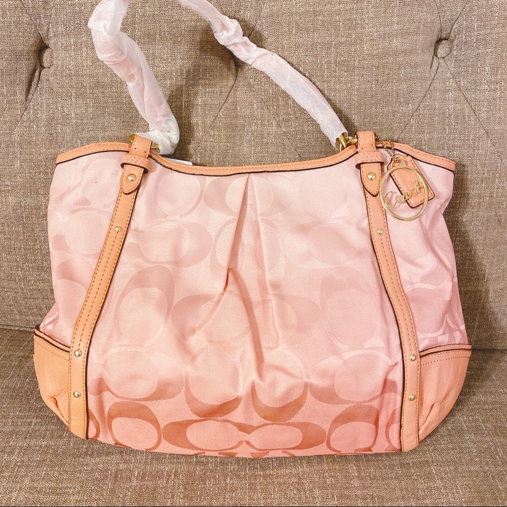 BNWT Authentic Coach Peach Ombré Tote